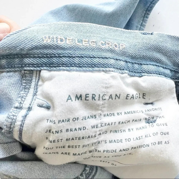 American Eagle Wide Leg Crop Light Blue Balloon‎ Waist Jeans Size 2 Light Wash - Picture 3 of 11